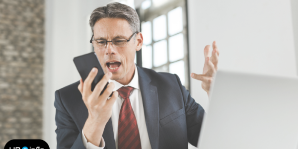 Celular Parado é Produtividade Perdida: A Importância de um Atendimento Rápido